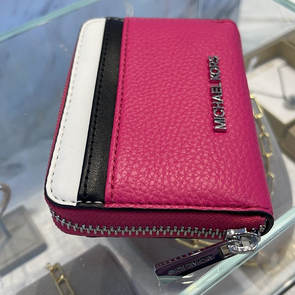 Michael Kors Jet Set Travel Md Zip Around Color-Block Wallet 
DRAGONFRUIT MULTI - Picture 12 of 16